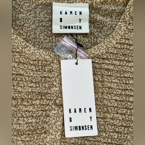 Karen by Simonsen Say Shirt Speed Pearl Blouse Size Small  (34) NWT - Picture 2 of 10